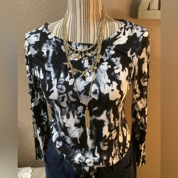 Spense Monochrome Abstract Pattern Top Size M - Picture 6 of 14